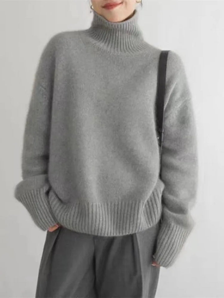 GISELLE  - ELEGANT KNITTED SWEATER