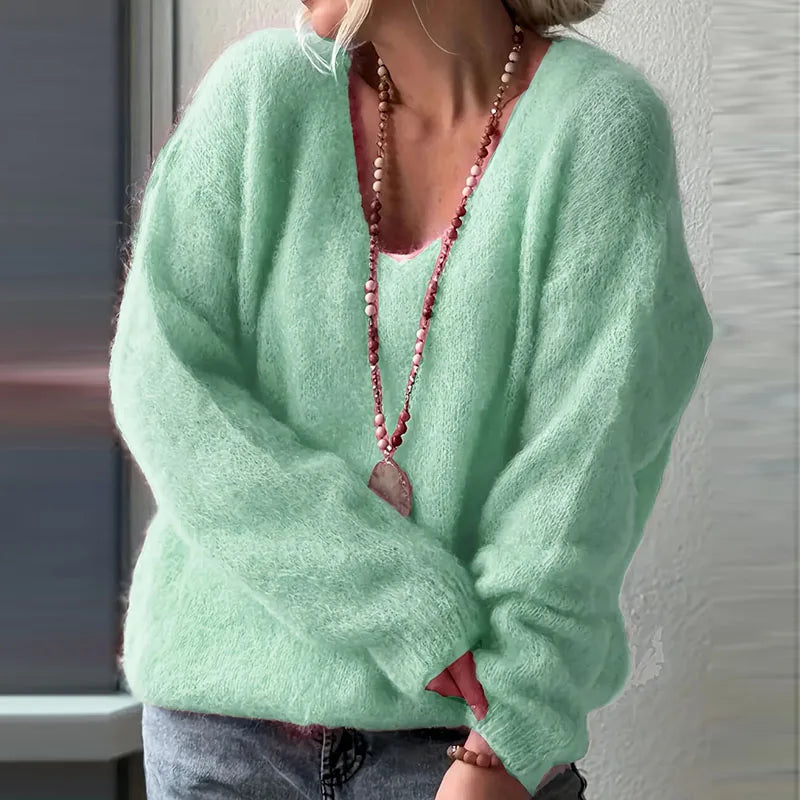 AIAH - FLUFFY KNITTED SWEATER