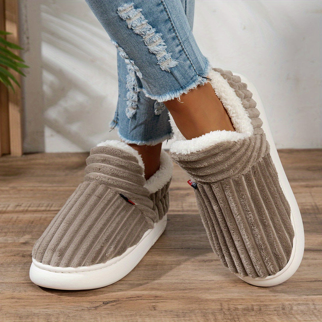 AIFA - COZY WINTER SLIPPERS